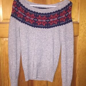 American Eagle Sweater